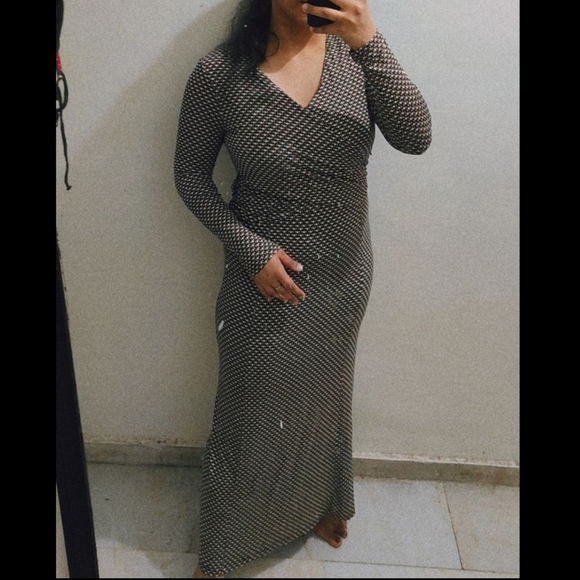 H&M Dresses & Skirts - H&M Wrap Style Dress New